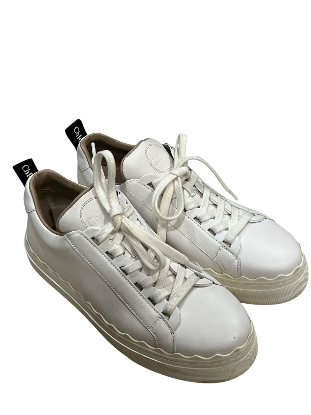 Chloe Lauren Scallop White Leather Sneakers Casual Style Size 37 Us 7